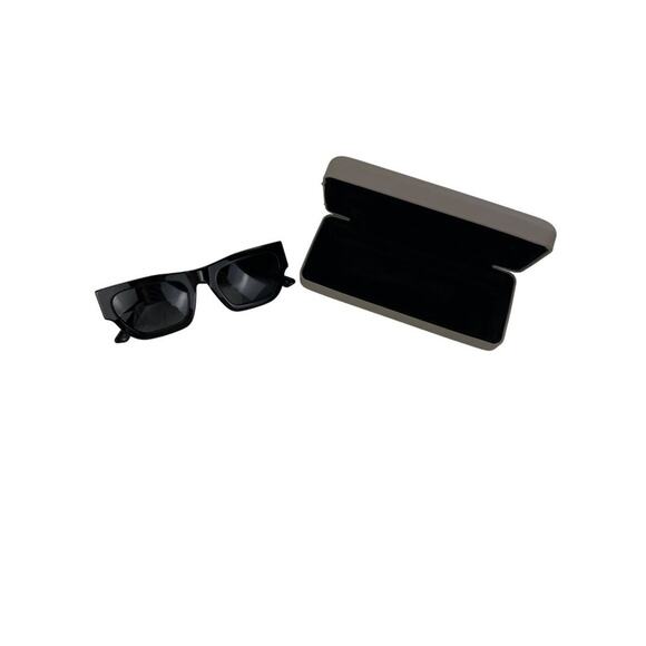 VEHLA Accessories - Vehla - Finn Sunglasses in Black